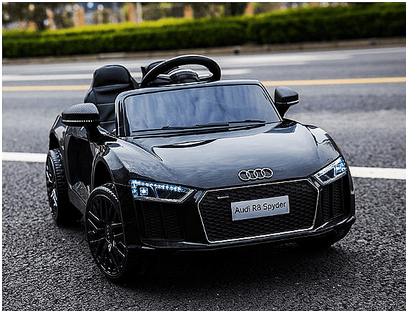 Акумулаторна кола Audi R8 Spyder, С меки гуми и кожена седалка, 12V, Paзмep 106x62x48cм., Черна