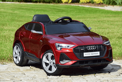 Акумулаторна кола AUDI Sportsback, 4x4, С кожена седалка и меки гум, 12V, Черна