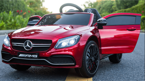 Акумулаторна кола Mercedes Benz C63 AMG, С меки гуми, Отварящи се врати и кожена седалка, 12V
