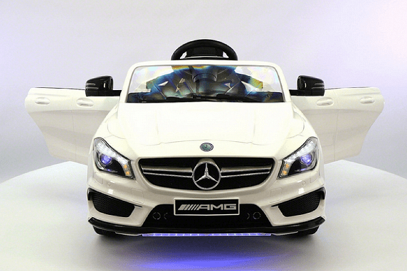 Акумулаторна кола Mercedes Benz CLA45 AMG, Меки гуми, WiFi, Кожена седалка, Дистанционно управление