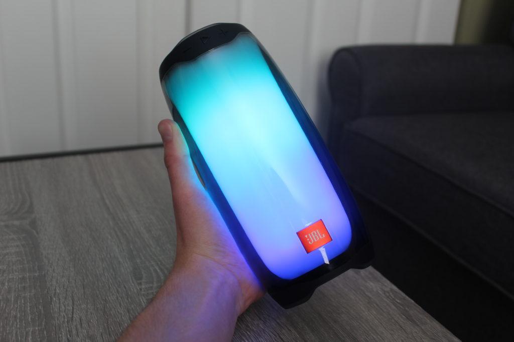 Bluetooth колонка JBL Pulse 4 светеща и водоустойчива