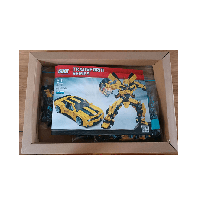 Конструктор Gudi Transform Series 8711, Спортна кола, 238 части