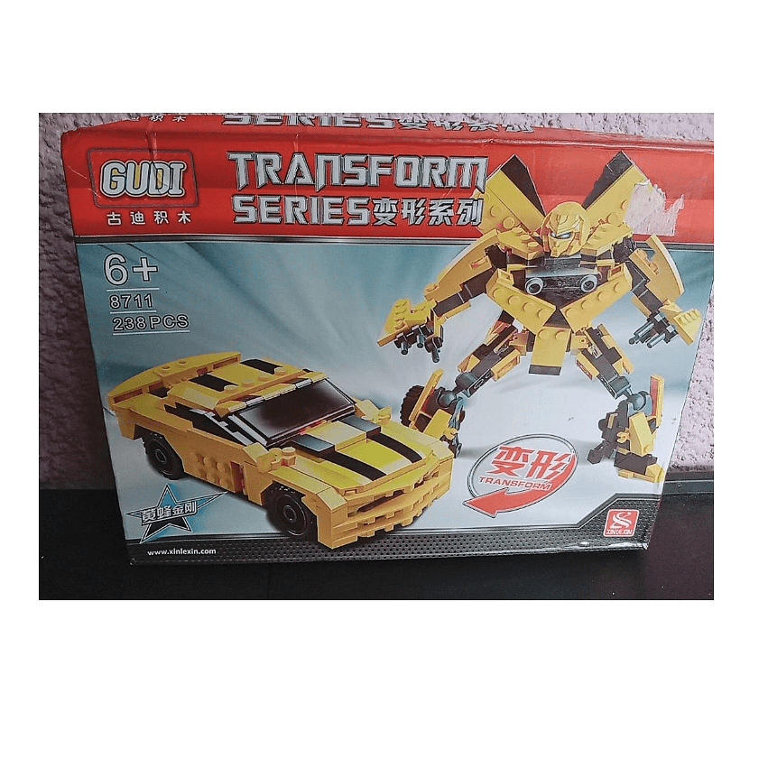 Конструктор Gudi Transform Series 8711, Спортна кола, 238 части