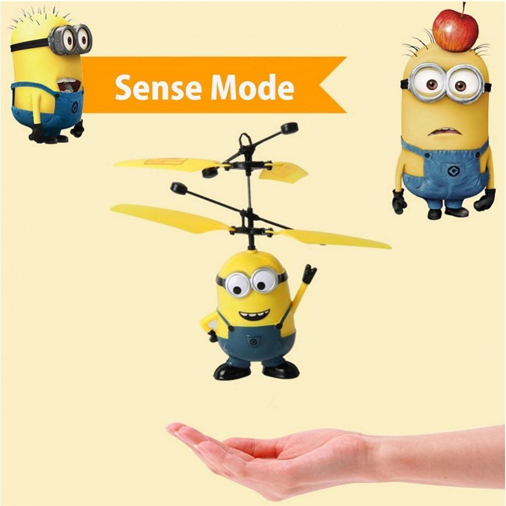 Летящ Миньон Despicable Me 2
